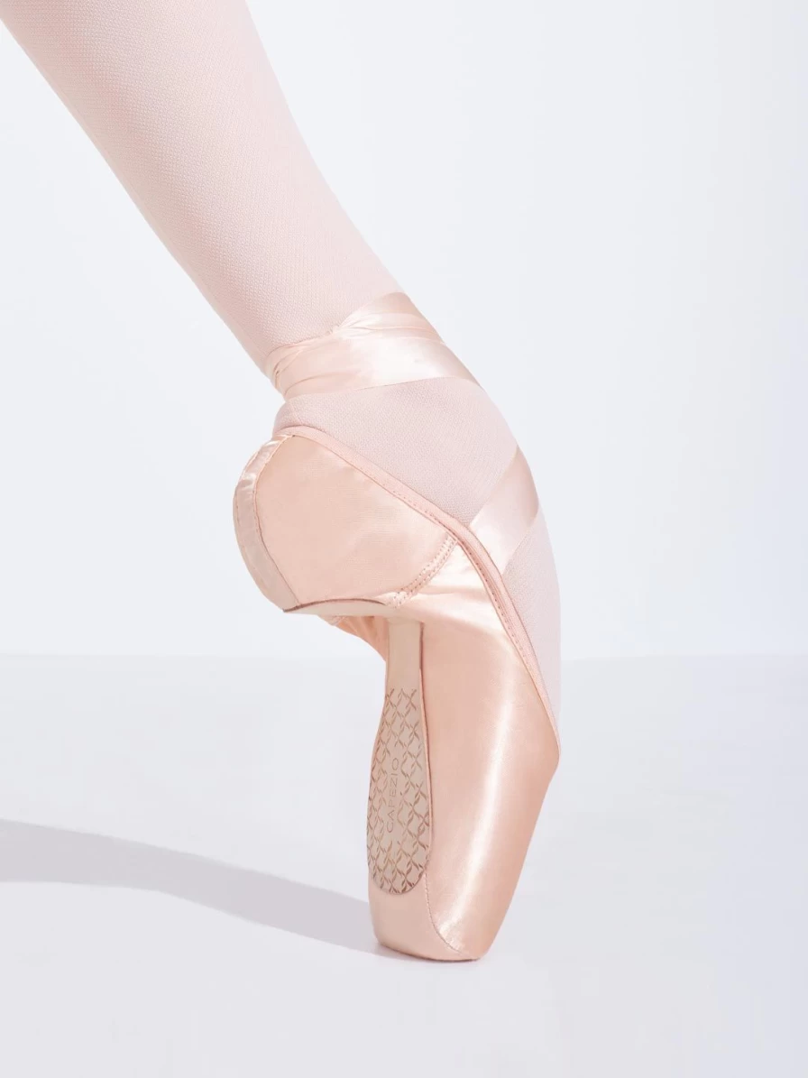 Capezio Cambre Broad Toe #3 Shank Pointe Shoe in Petal Pink - Professional Ballet Dance Shoes